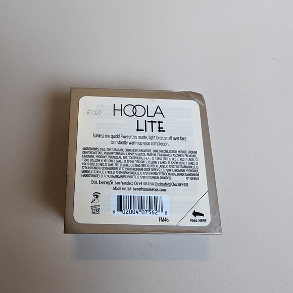 Benefit Hoola Matte Powder Bronzer - Hoola Lite - Picture 5 of 6